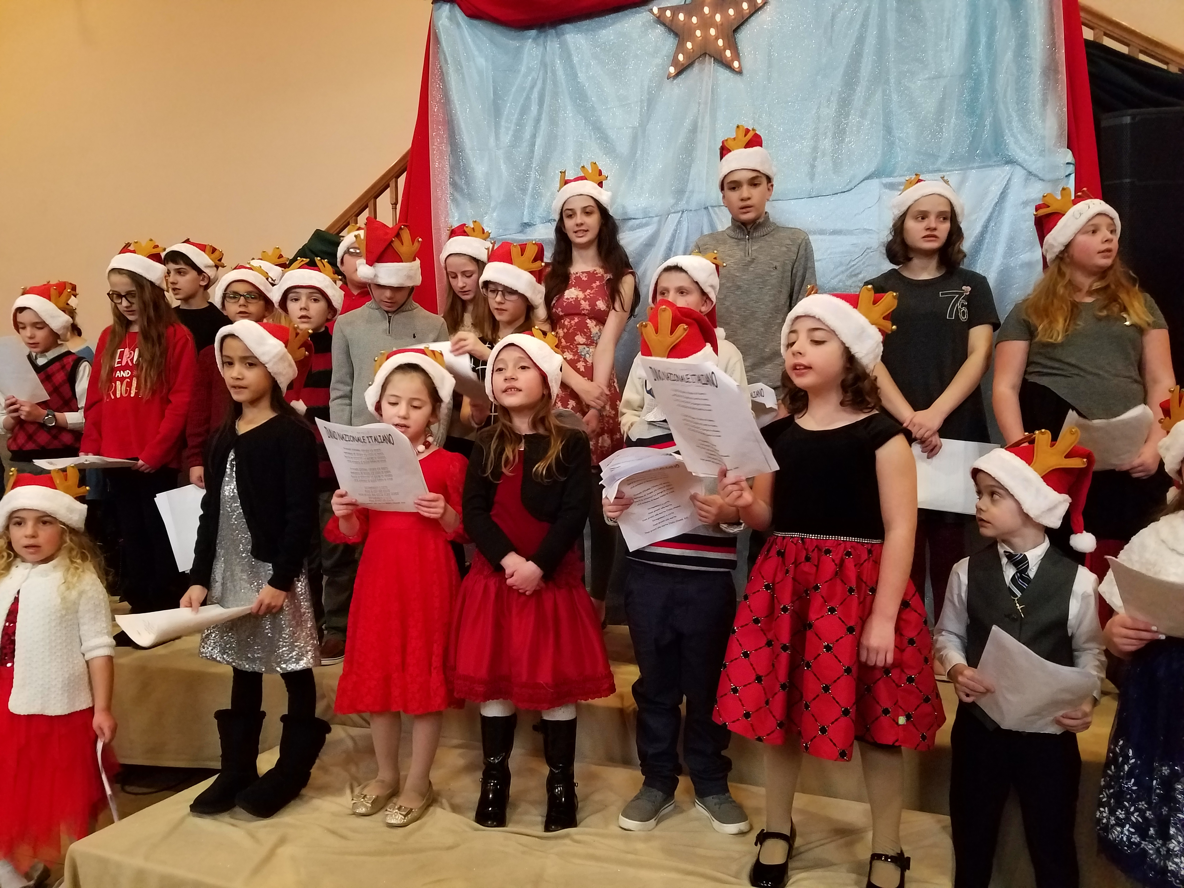 Italian Language Program Christmas Celebration Photos - December 17, 2017 (16) - Casa Italia Chicago